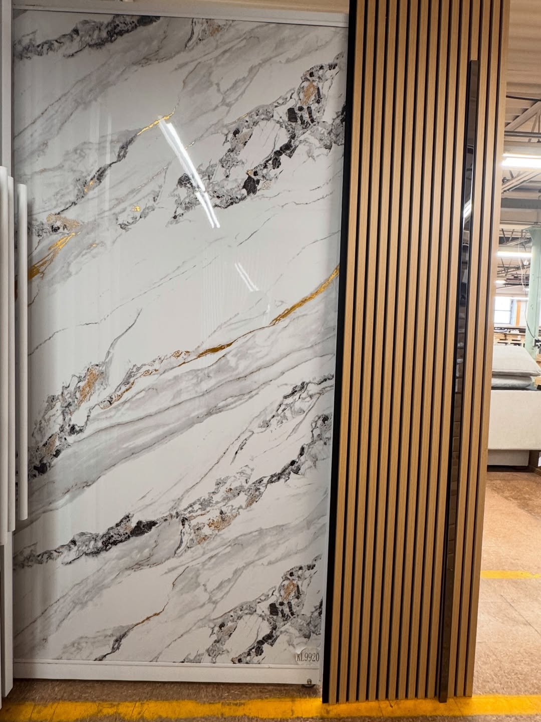 Luxury Marble-Effect Wall Finish implementation